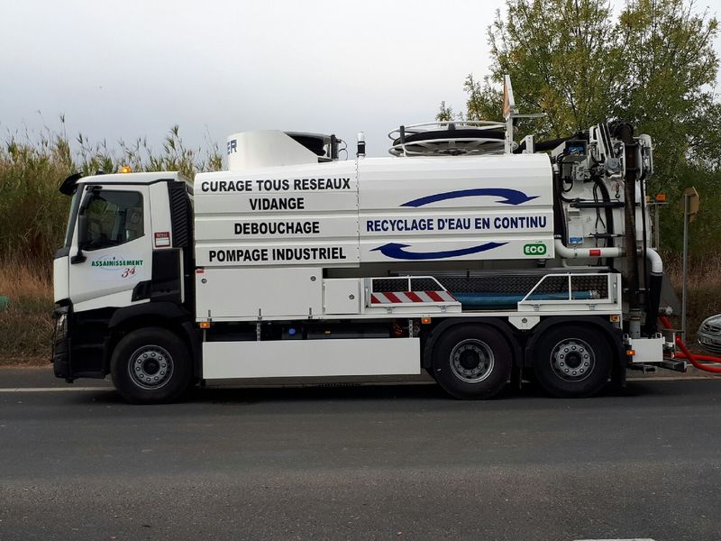 UN TORNADÉO DE PLUS SUR LES ROUTES AVEC ASSAINISSEMENT 34
